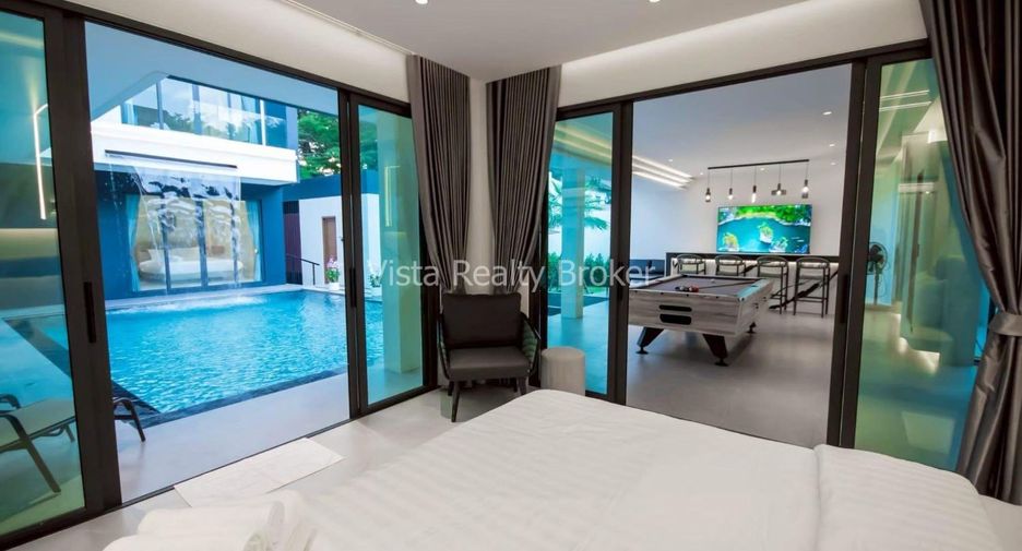 For sale 7 bedrooms villa in Jomtien, Pattaya