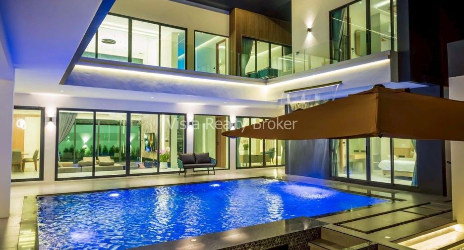 For sale 7 bedrooms villa in Jomtien, Pattaya