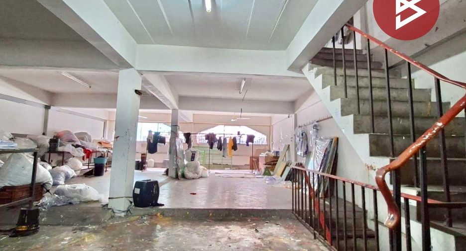 For sale 1 bed retail Space in Bang Khae, Bangkok