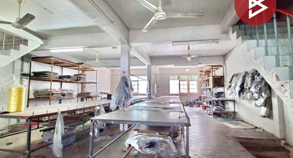 For sale 1 bed retail Space in Bang Khae, Bangkok
