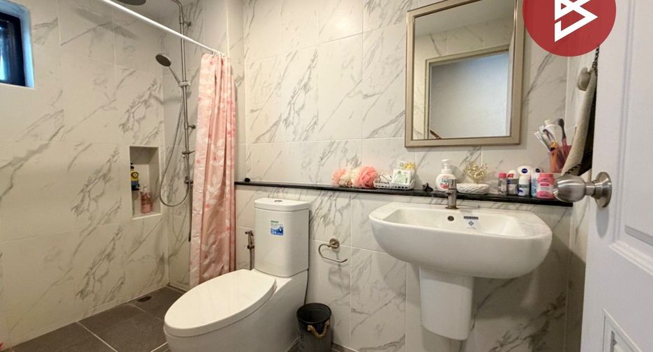 Продажа 4 спальни дом в Sam Phran, Накхонпатхом