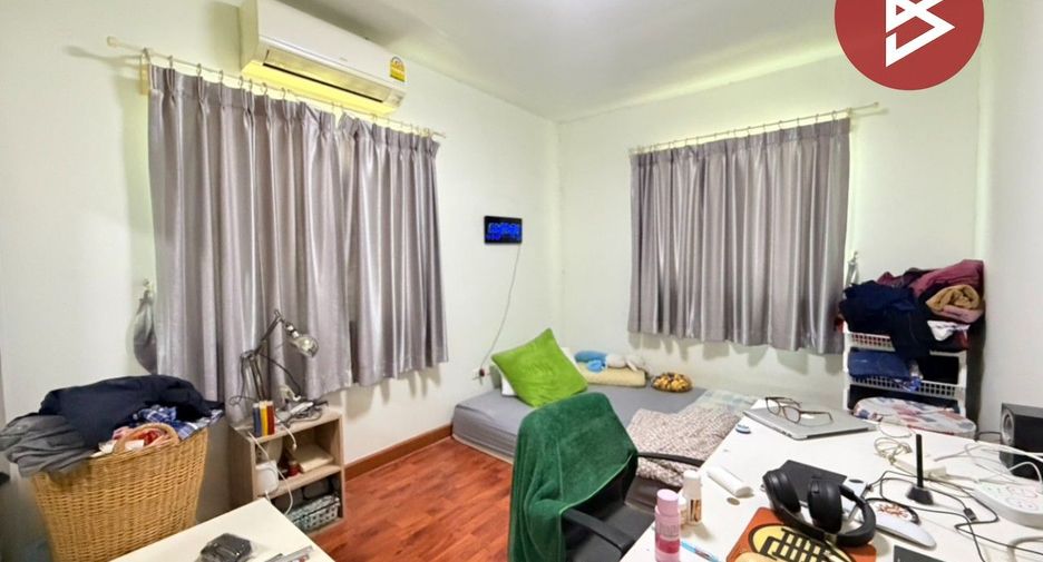 À vendre 2 chambres maison de ville à Phra Pradaeng, Samut Prakan