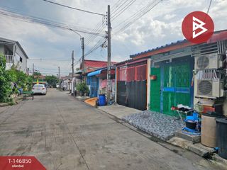 For sale 3 ベッドルーム townhouse in Lat Krabang, Bangkok
