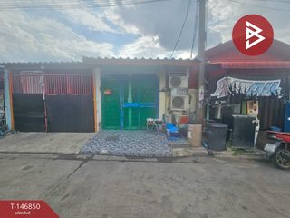 For sale 3 ベッドルーム townhouse in Lat Krabang, Bangkok