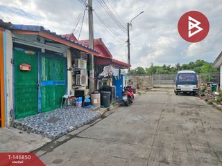 For sale 3 ベッドルーム townhouse in Lat Krabang, Bangkok