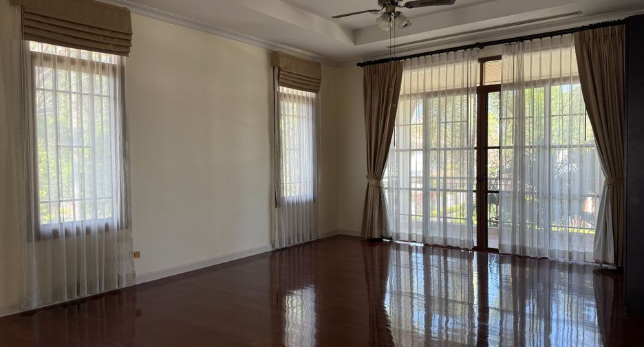 Haus zur Miete mit 5 Zimmer in Suan Luang, Bangkok