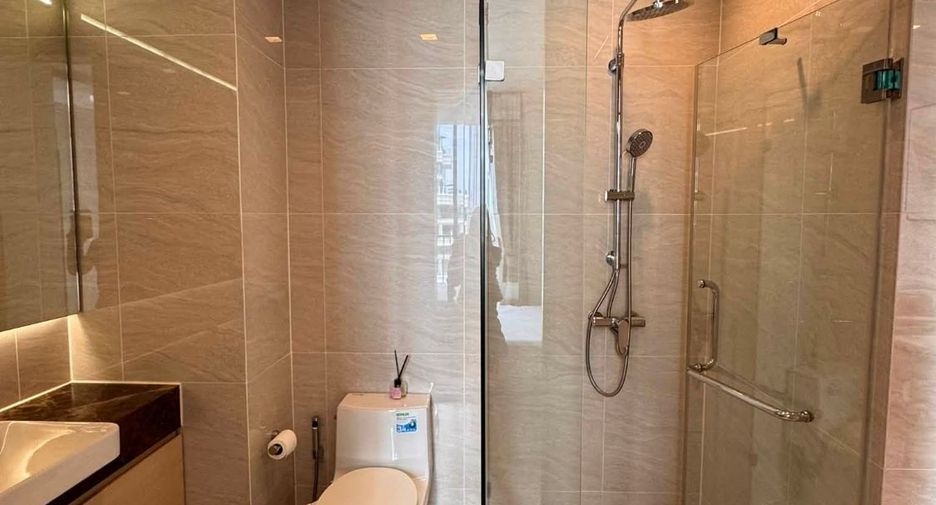 For rent 1 bed condo in Watthana, Bangkok