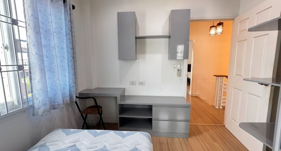 For rent 3 bedrooms house in Bang Lamung, Chonburi