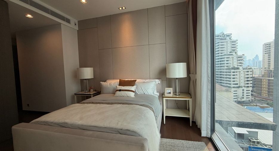 Condo en venta de 3 habitaciones en Khlong Toei, Bangkok
