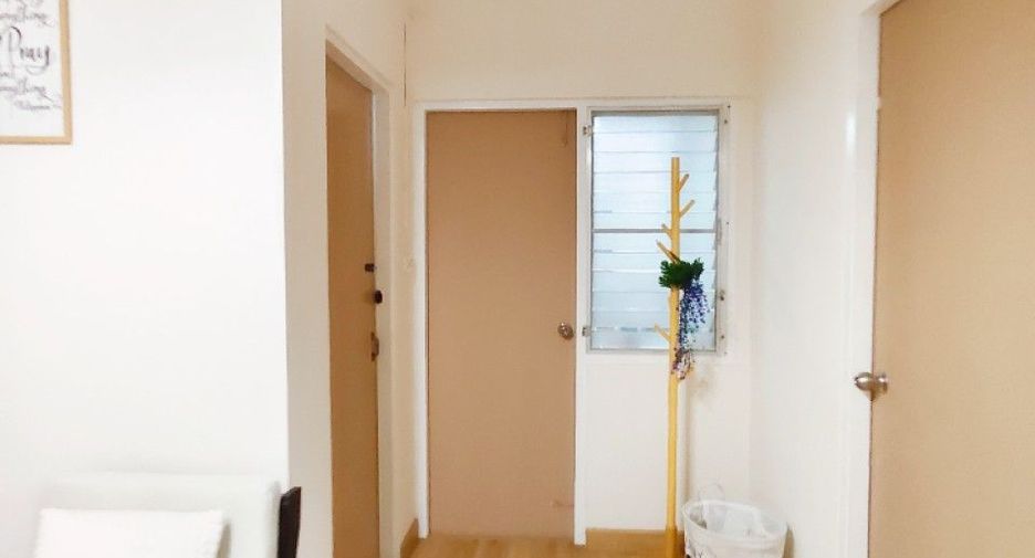 For sale 2 bedrooms condo in Nakhon Chai Si, Nakhon Pathom