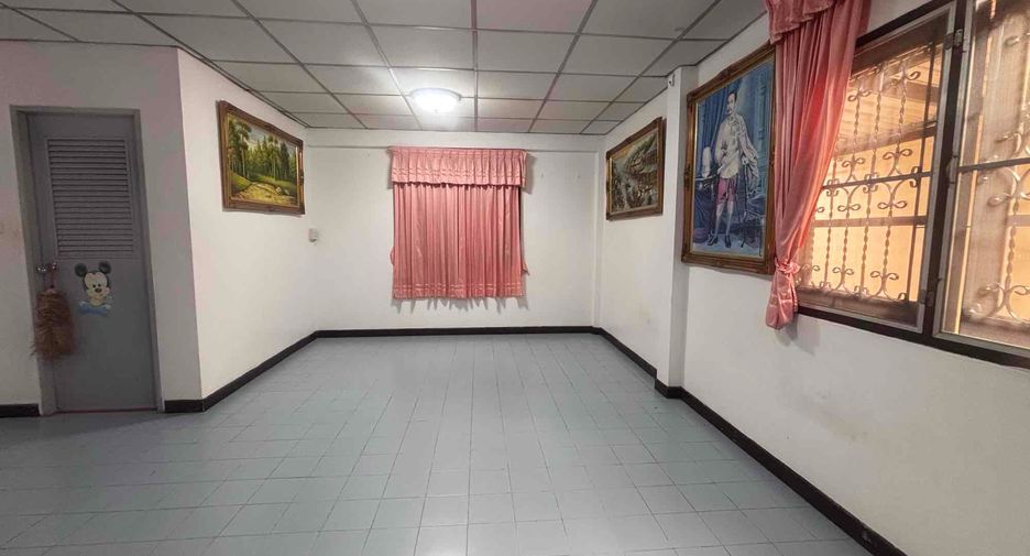 出售 3 卧室 独立屋 在 Mueang Samut Prakan, Samut Prakan