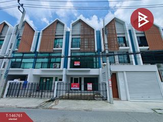 À vendre 2 chambres maison de ville à Mueang Samut Prakan, Samut Prakan