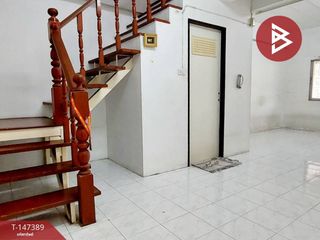 À vendre 2 chambres maison de ville à Mueang Samut Prakan, Samut Prakan