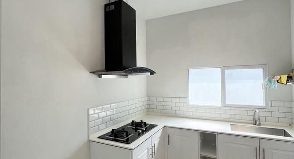 Продажа 3 спальни дом в Bang Bo, Самутпракан