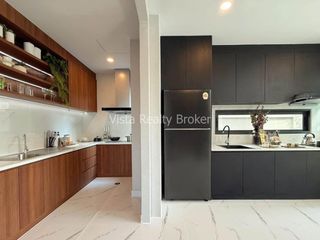Villa zum Kauf mit 5 Zimmer in Bang Lamung, Chonburi