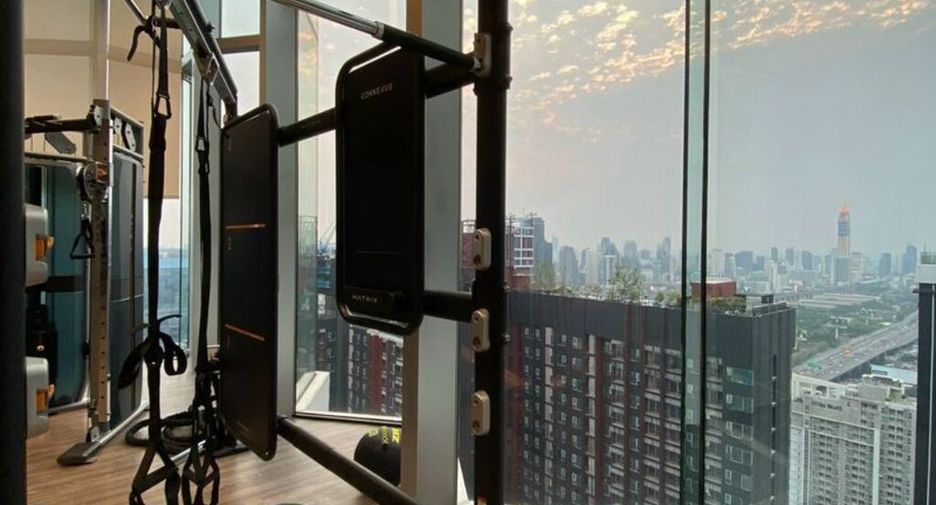 For rent 1 bed condo in Huai Khwang, Bangkok