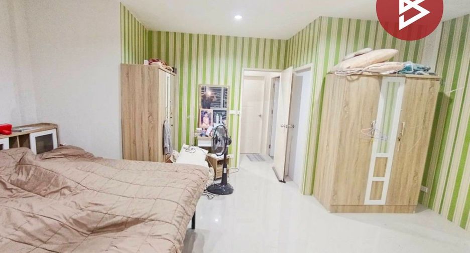 Продажа 3 спальни таунхаус в Mueang Chachoengsao, Чаченгсау