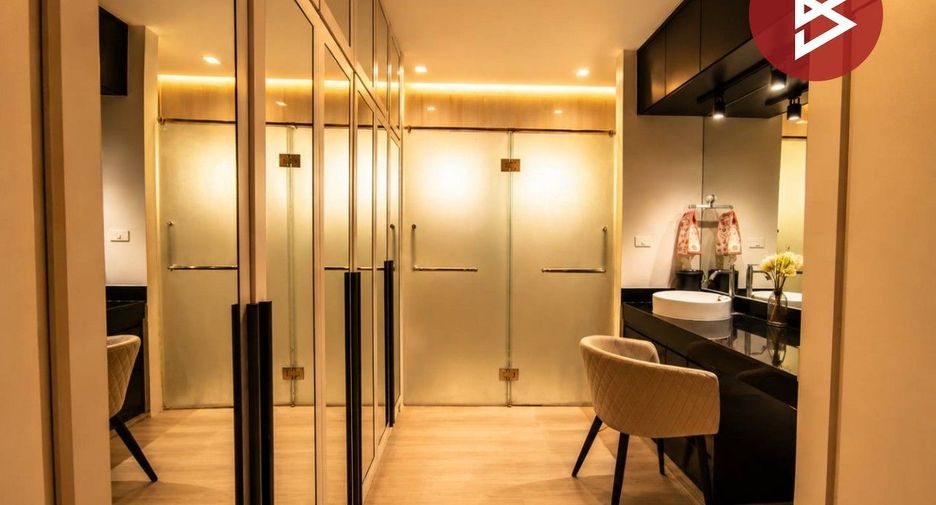 For sale 3 bedrooms townhouse in Bang Phli, Samut Prakan