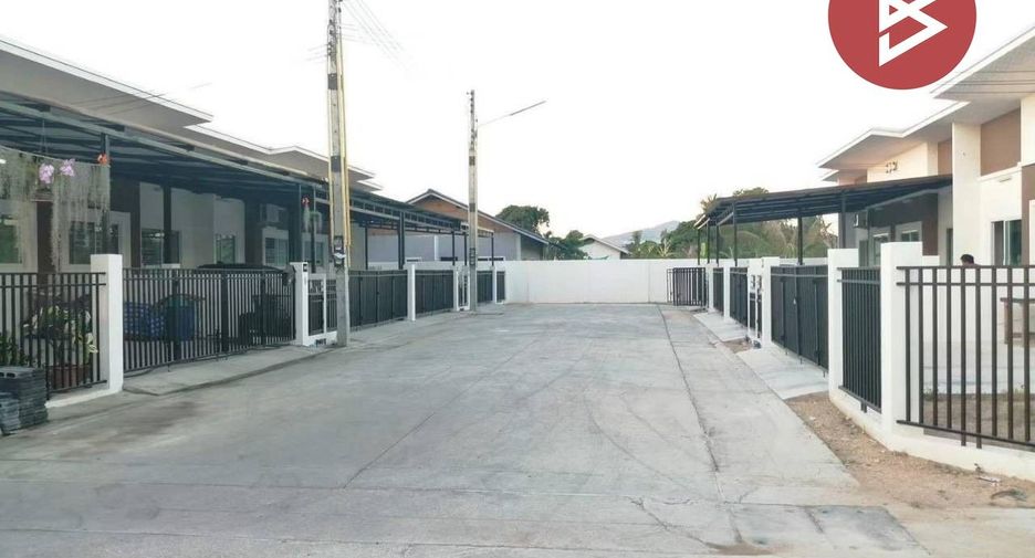 For sale 2 bedrooms townhouse in Ban Chang, Rayong