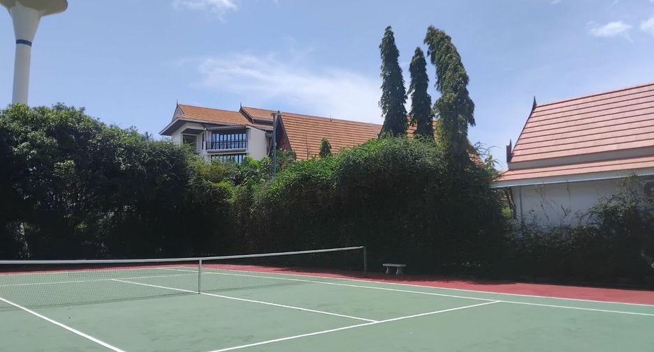 For sale 1 bed condo in Mueang Rayong, Rayong