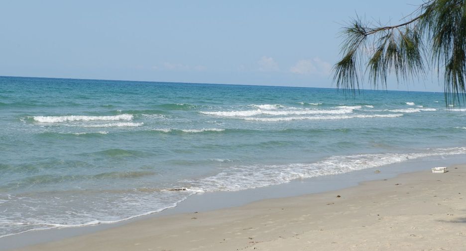 For sale 1 bed condo in Mueang Rayong, Rayong