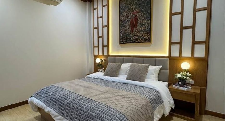 For sale 5 bedrooms house in Mueang Chiang Mai, Chiang Mai
