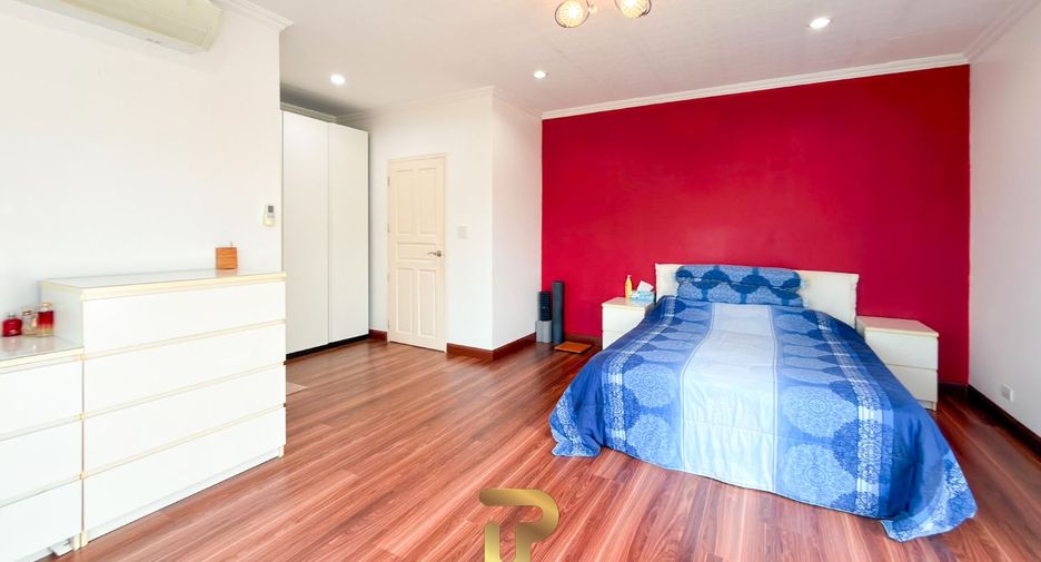 For sale 3 bedrooms house in Na Jomtien, Pattaya