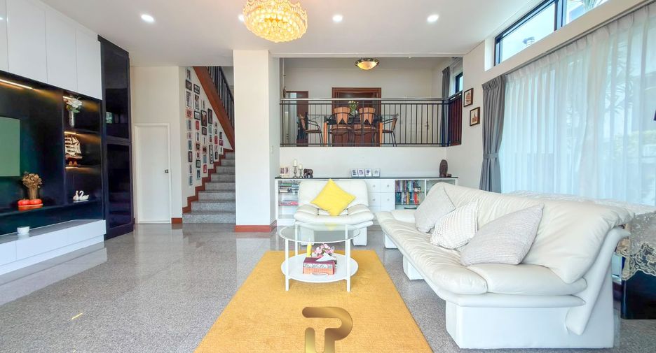 For sale 3 bedrooms house in Na Jomtien, Pattaya