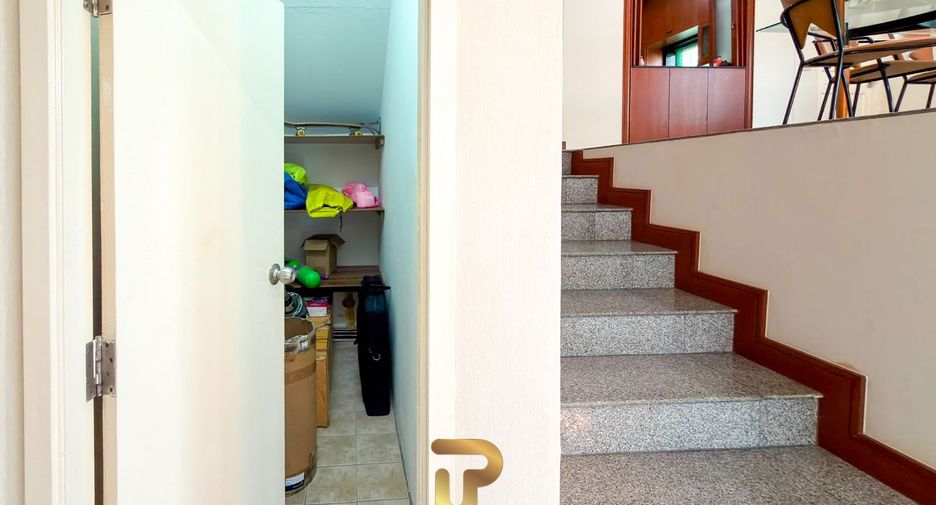 For sale 3 bedrooms house in Na Jomtien, Pattaya