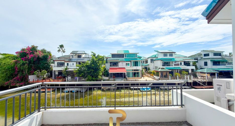 For sale 3 bedrooms house in Na Jomtien, Pattaya