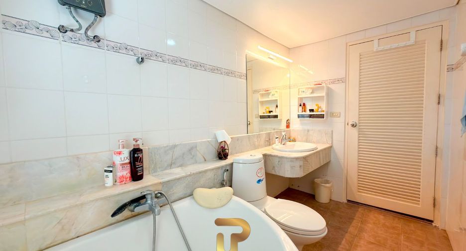 For sale 3 bedrooms house in Na Jomtien, Pattaya