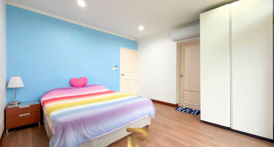 For sale 3 bedrooms house in Na Jomtien, Pattaya