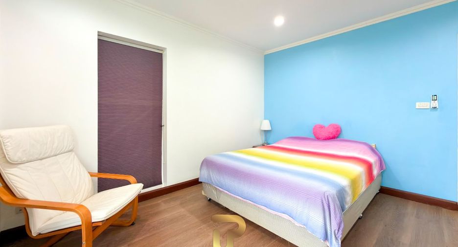 For sale 3 bedrooms house in Na Jomtien, Pattaya