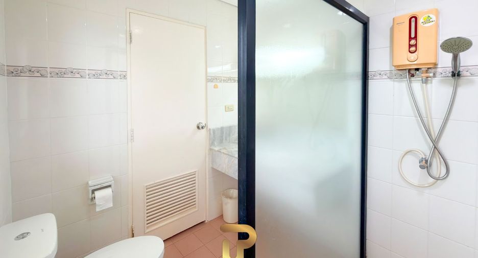 For sale 3 bedrooms house in Na Jomtien, Pattaya