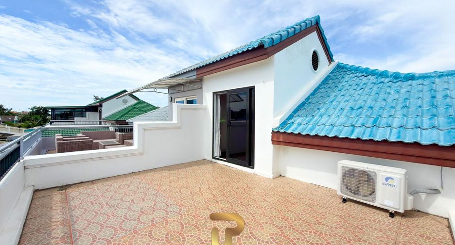 For sale 3 bedrooms house in Na Jomtien, Pattaya
