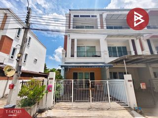 À vendre 3 chambres maison de ville à Mueang Nonthaburi, Nonthaburi