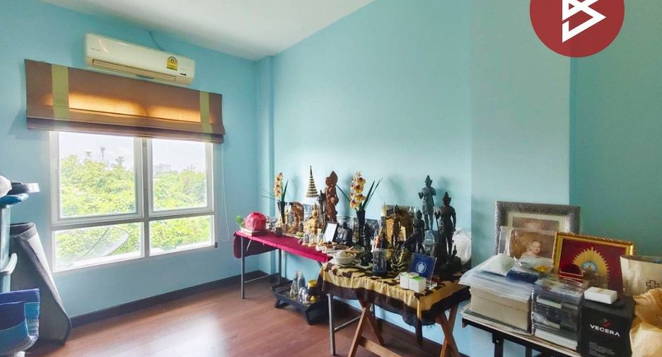 À vendre 3 chambres maison de ville à Mueang Nonthaburi, Nonthaburi
