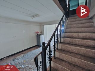 Продажа 2 спальни торговое помещение в Чом Тхонг, Бангкок