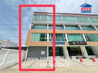 Продажа 3 спальни торговое помещение в Pak Kret, Нонтабури