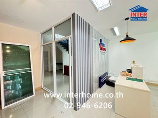 Продажа 3 спальни торговое помещение в Pak Kret, Нонтабури