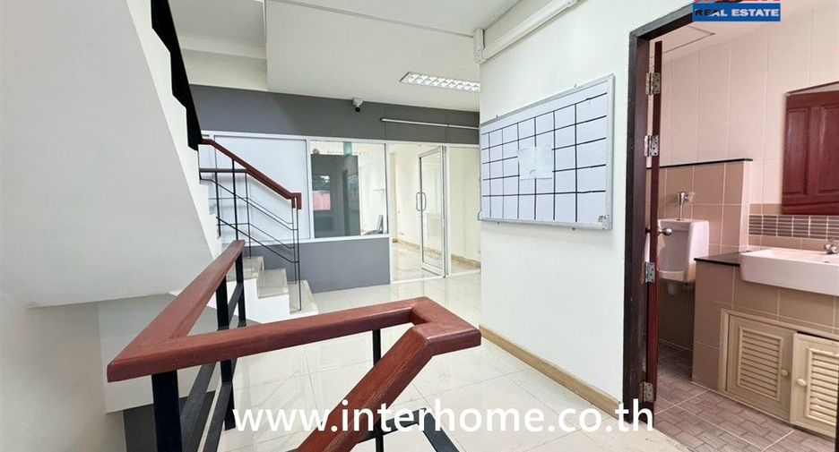 ขาย 3 ห้องนอน พื้นที่ค้าปลีก ใน ปากเกร็ด, นนทบุรี