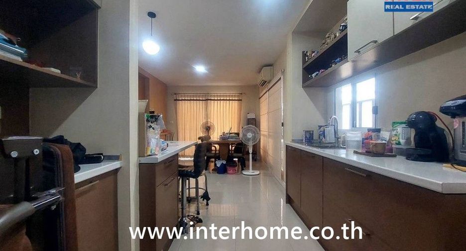À vendre 3 chambres maison à Prawet, Bangkok
