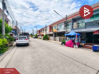 Продажа 3 спальни таунхаус в Krathum Baen, Самутсакхон