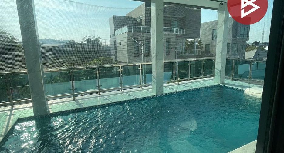 出售 5 卧室 独立屋 在 Mueang Chon Buri, Chon Buri