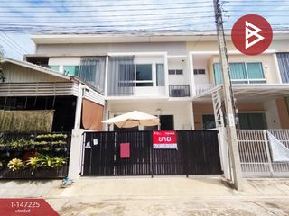 For sale 2 bedrooms townhouse in Phra Samut Chedi, Samut Prakan