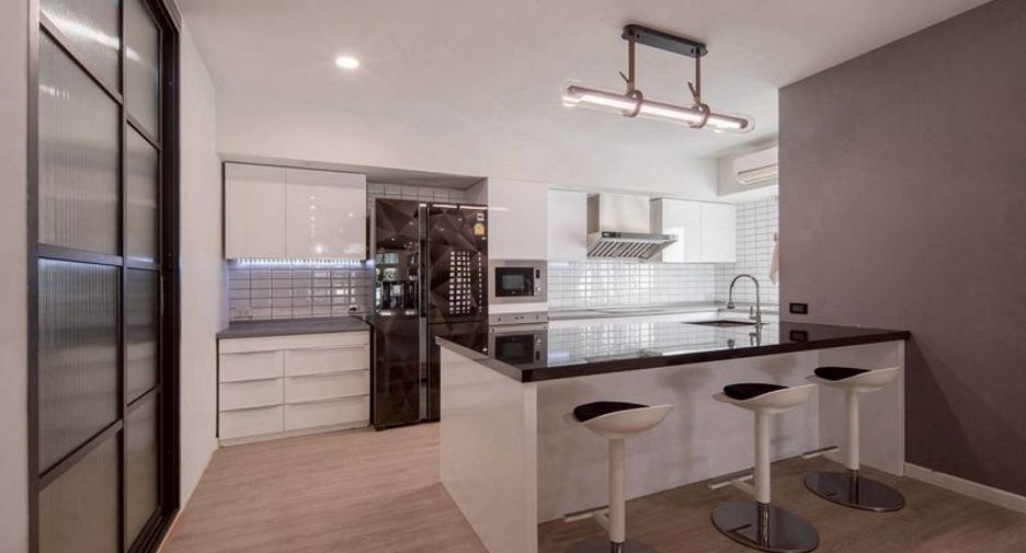 À vendre 5 chambres maison à Si Racha, Chonburi