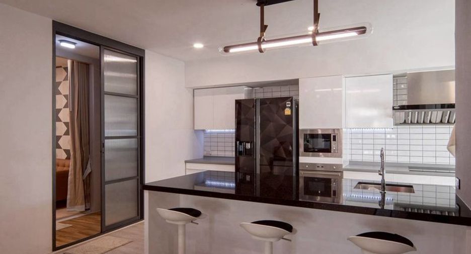 À vendre 5 chambres maison à Si Racha, Chonburi