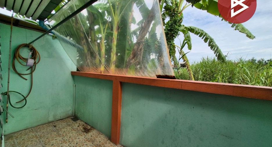 Casa adosada en venta de 2 habitaciones en Mueang Samut Sakhon, Samut Sakhon
