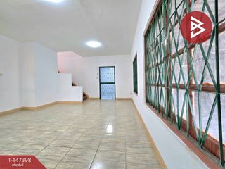 Casa adosada en venta de 3 habitaciones en Mueang Samut Prakan, Samut Prakan
