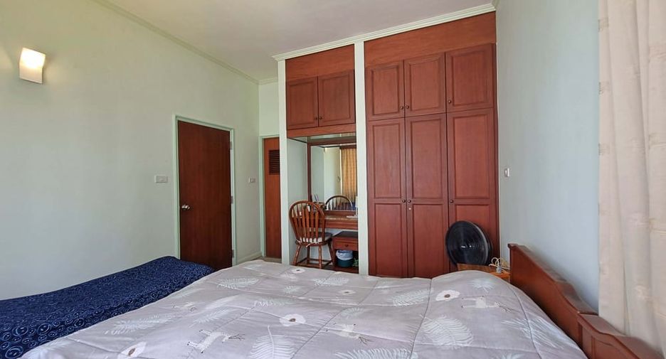 Condo en venta de 3 habitaciones en Bang Lamung, Chonburi